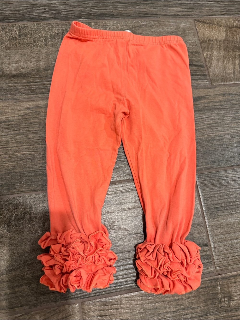 Girls Lily & Londyn Ruffle Hem Leggings - Coral